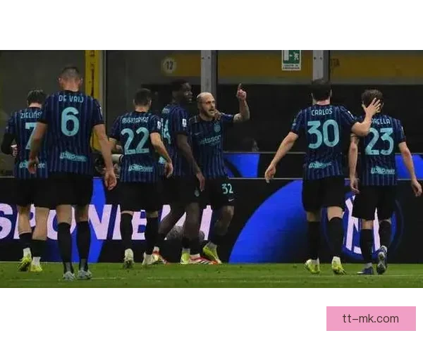 卢卡库正式转会那不勒斯开启新篇章 重返意甲引发球迷热议