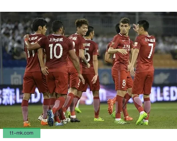 奥亚萨瓦尔精彩推射攻入制胜球 助球队锁定胜局