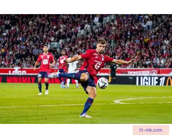 巴洛贡法甲主场单刀破门力挽狂澜锁定胜局助球队取胜