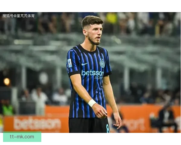 莱奥意甲表现不稳定遭球迷批评，期待未来恢复顶级状态