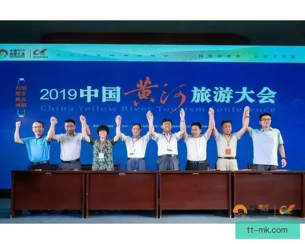 世界杯组委会发布三地联动主题曲展现全球激情与文化融合 世界杯组委会发布三地联动主题曲展现全球激情与文化融合